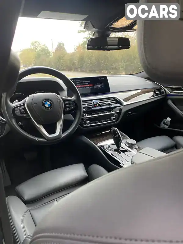 WBAJA9C59KB389366 BMW 5 Series 2018 Седан 2 л. Фото 3