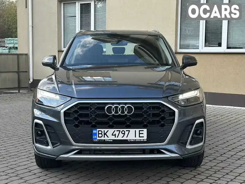 Позашляховик / Кросовер Audi Q5 2021 1.98 л. Автомат обл. Рівненська, Рівне - Фото 1/21