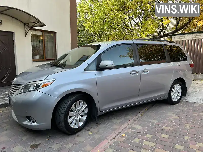 Мінівен Toyota Sienna 2015 3.46 л. Автомат обл. Дніпропетровська, Новомосковськ - Фото 1/21