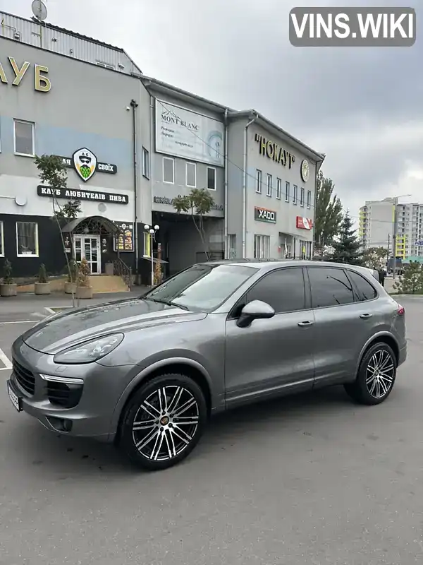 Внедорожник / Кроссовер Porsche Cayenne 2015 3.6 л. Автомат обл. Киевская, Киев - Фото 1/21