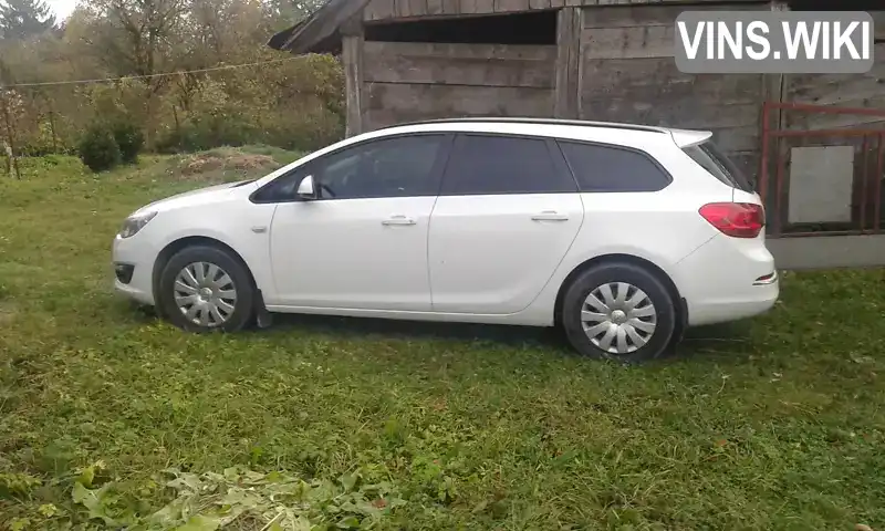 Універсал Opel Astra 2014 1.6 л. Ручна / Механіка обл. Львівська, Золочів - Фото 1/17