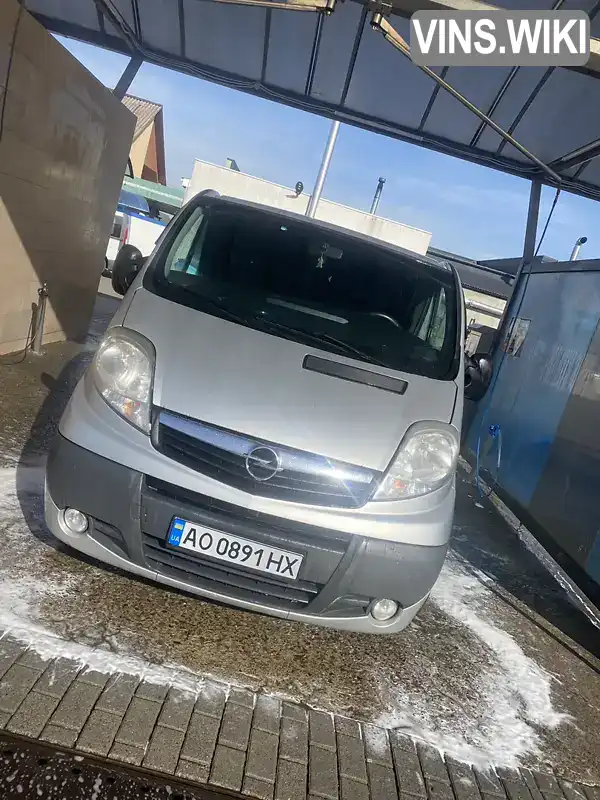 Мінівен Opel Vivaro 2007 2 л. Ручна / Механіка обл. Закарпатська, Виноградів - Фото 1/9