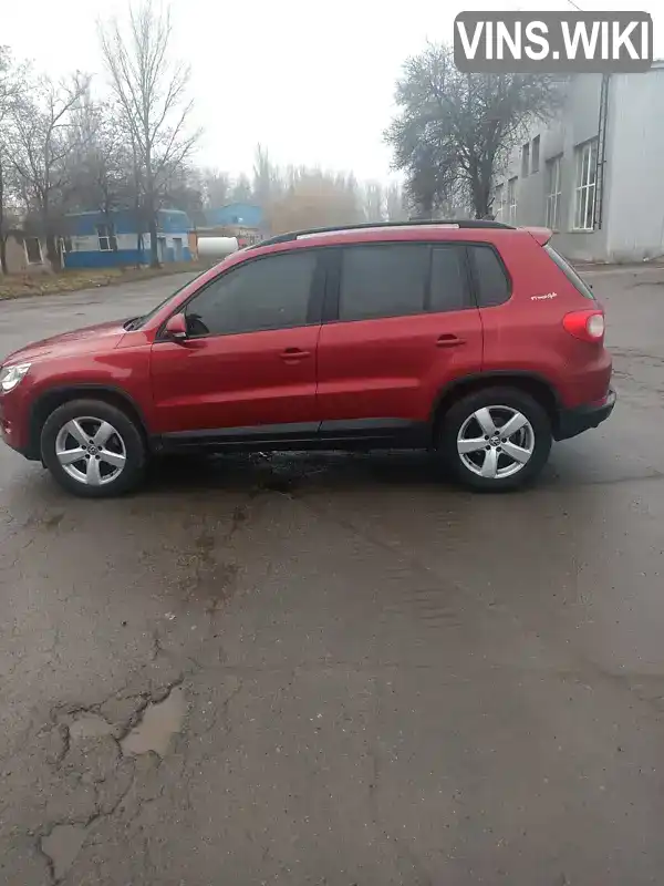 Позашляховик / Кросовер Volkswagen Tiguan 2011 1.97 л. Ручна / Механіка обл. Дніпропетровська, Кривий Ріг - Фото 1/4