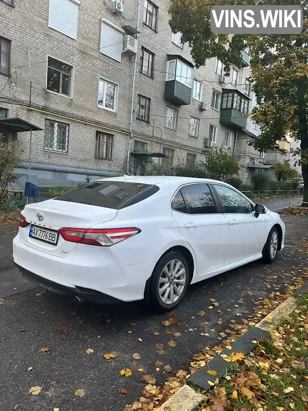 Седан Toyota Camry 2019 2.49 л. Автомат обл. Харківська, Харків - Фото 1/12