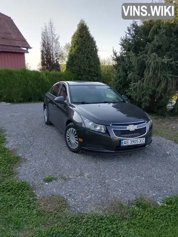 Седан Chevrolet Cruze 2013 1.8 л. Автомат обл. Львівська, Львів - Фото 1/21