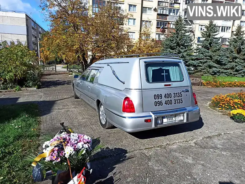 Седан Lincoln Town Car 2004 4.6 л. Автомат обл. Івано-Франківська, Івано-Франківськ - Фото 1/7