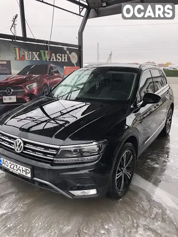 Внедорожник / Кроссовер Volkswagen Tiguan 2017 1.97 л. Автомат обл. Закарпатская, Виноградов - Фото 1/21