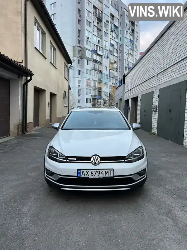 Универсал Volkswagen Golf 2017 1.8 л. Робот обл. Харьковская, Харьков - Фото 1/21