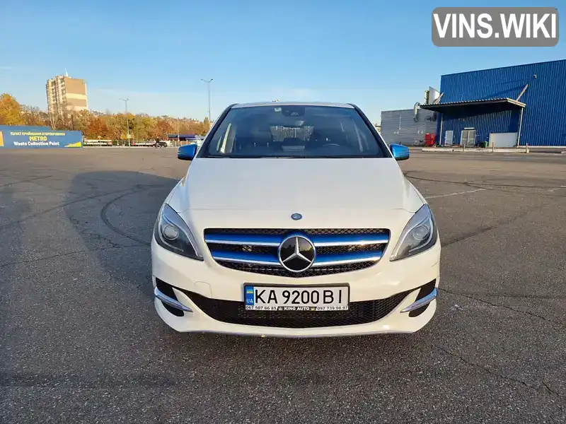 Хетчбек Mercedes-Benz B-Class 2015 null_content л. Типтронік обл. Київська, Київ - Фото 1/21