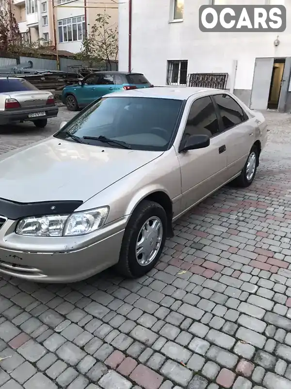 Седан Toyota Camry 2000 2.2 л. Автомат обл. Тернопільська, Тернопіль - Фото 1/21