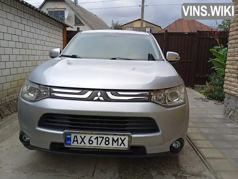 Позашляховик / Кросовер Mitsubishi Outlander 2013 3 л. Автомат обл. Харківська, Харків - Фото 1/21