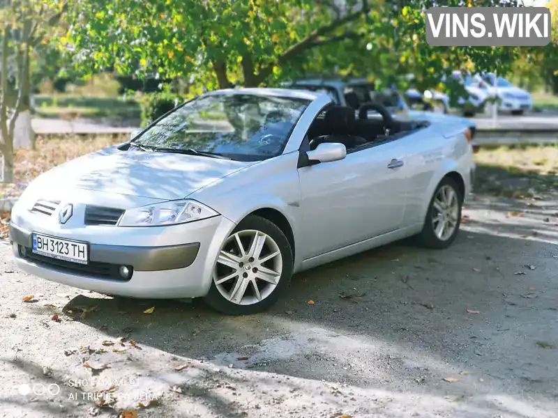 Кабріолет Renault Megane 2003 2 л. Ручна / Механіка обл. Одеська, Подільськ (Котовськ) - Фото 1/10