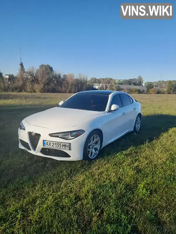 Седан Alfa Romeo Giulia 2017 2 л. Автомат обл. Харківська, Харків - Фото 1/11