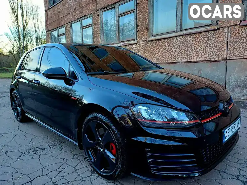 Хетчбек Volkswagen Golf GTI 2016 1.98 л. Автомат обл. Дніпропетровська, Кривий Ріг - Фото 1/21