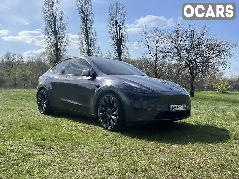 Позашляховик / Кросовер Tesla Model Y 2022 null_content л. Автомат обл. Дніпропетровська, Кам'янське (Дніпродзержинськ) - Фото 1/21