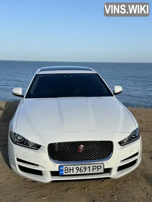 Седан Jaguar XE 2015 2 л. Автомат обл. Одесская, Одесса - Фото 1/21