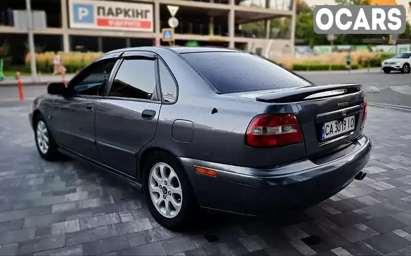 Седан Volvo S40 2003 1.95 л. Ручна / Механіка обл. Київська, Київ - Фото 1/21