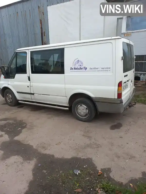 WF0VXXBDFV5P41368 Ford Transit Connect 2005 Минивэн 2 л. Фото 2