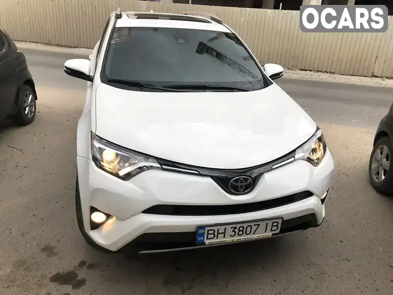 Позашляховик / Кросовер Toyota RAV4 2016 2.49 л. Автомат обл. Одеська, Ізмаїл - Фото 1/11