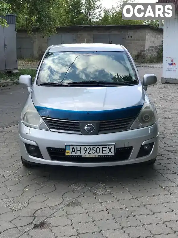 Седан Nissan TIIDA 2008 1.6 л. Ручна / Механіка обл. Донецька, Мирноград (Димитров) - Фото 1/11