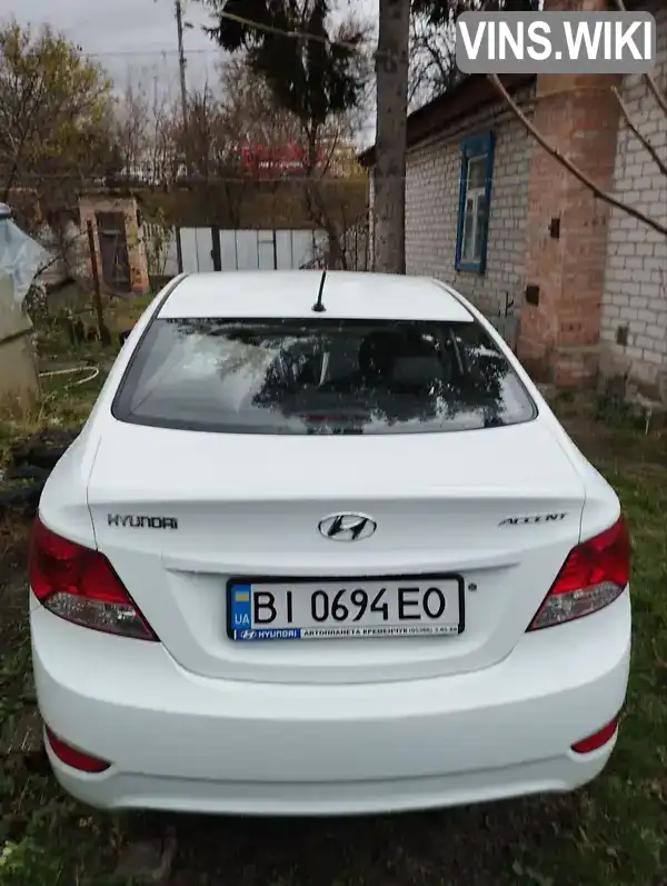 Седан Hyundai Accent 2013 1.4 л. Ручная / Механика обл. Полтавская, Кременчуг - Фото 1/11