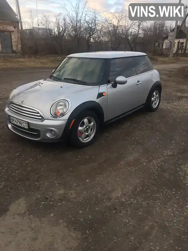 Хэтчбек MINI Hatch 2010 1.6 л. Ручная / Механика обл. Полтавская, Лохвица - Фото 1/18