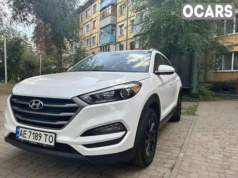 Позашляховик / Кросовер Hyundai Tucson 2015 2 л. Автомат обл. Дніпропетровська, Кривий Ріг - Фото 1/12