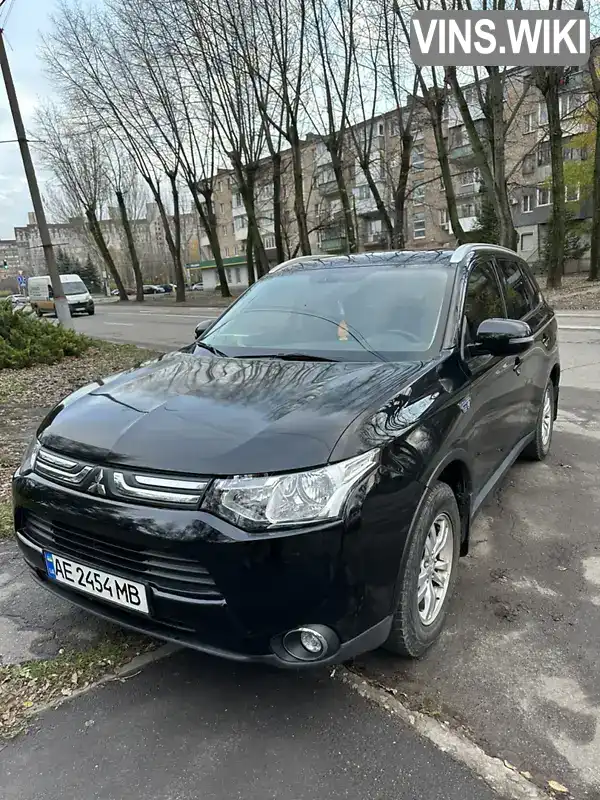 Позашляховик / Кросовер Mitsubishi Outlander 2014 2 л. Типтронік обл. Дніпропетровська, Кривий Ріг - Фото 1/11