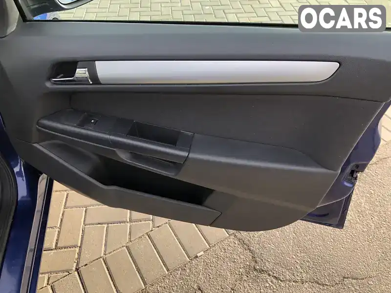 W0L0AHL35A2051450 Opel Astra 2010 Універсал 1.7 л. Фото 6