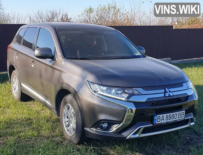 Позашляховик / Кросовер Mitsubishi Outlander 2019 2 л. Автомат обл. Кіровоградська, Долинська - Фото 1/11