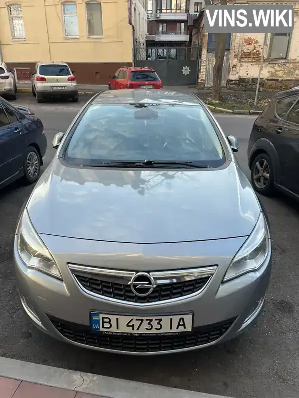 Хетчбек Opel Astra 2011 1.7 л. Ручна / Механіка обл. Полтавська, Полтава - Фото 1/20