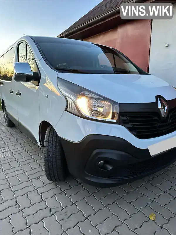 Мінівен Renault Trafic 2017 1.6 л. Ручна / Механіка обл. Волинська, location.city.volodymyr - Фото 1/21