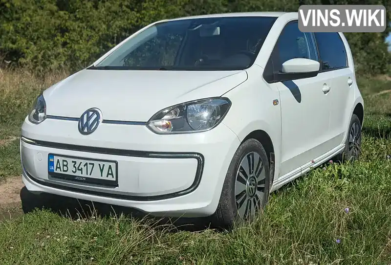 Хэтчбек Volkswagen Up 2013 null_content л. Автомат обл. Винницкая, Винница - Фото 1/21