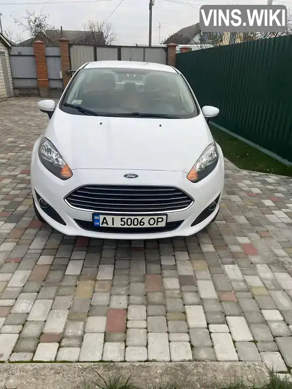 Седан Ford Fiesta 2019 1.6 л. обл. Киевская, Киев - Фото 1/12