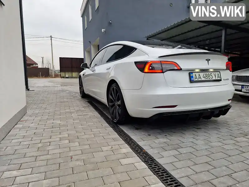 5YJ3E1EB8KF441636 Tesla Model 3 2019 Седан  Фото 3