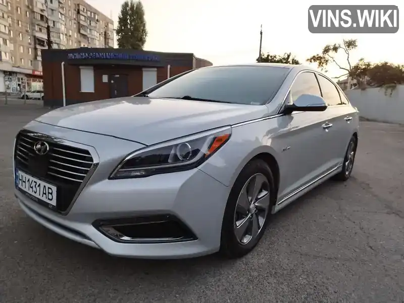 Седан Hyundai Sonata 2015 2 л. Автомат обл. Одеська, Одеса - Фото 1/21