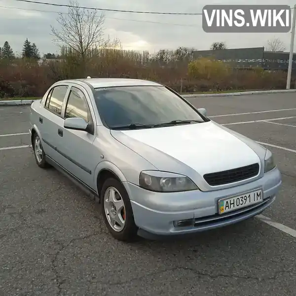 Седан Opel Astra 2004 1.6 л. Ручна / Механіка обл. Чернівецька, Чернівці - Фото 1/12