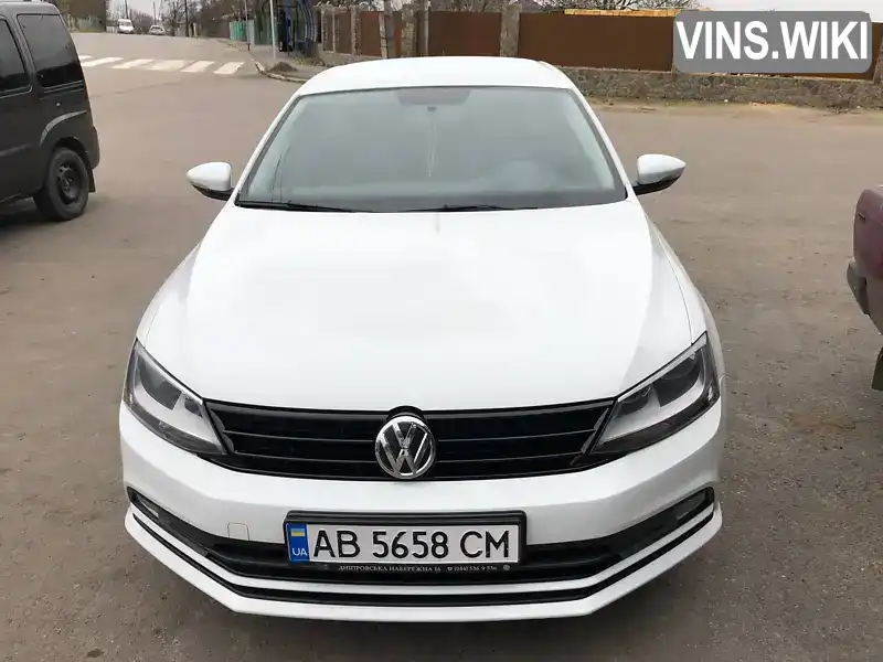 Седан Volkswagen Jetta 2016 1.6 л. Ручна / Механіка обл. Вінницька, Жмеринка - Фото 1/15