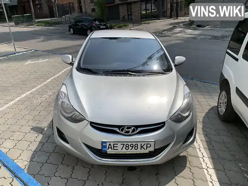 Седан Hyundai Elantra 2012 1.6 л. Ручна / Механіка обл. Дніпропетровська, Дніпро (Дніпропетровськ) - Фото 1/7