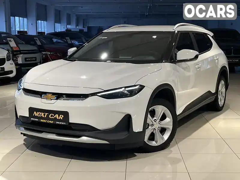 Позашляховик / Кросовер Chevrolet Menlo 2022 null_content л. Автомат обл. Київська, Київ - Фото 1/21