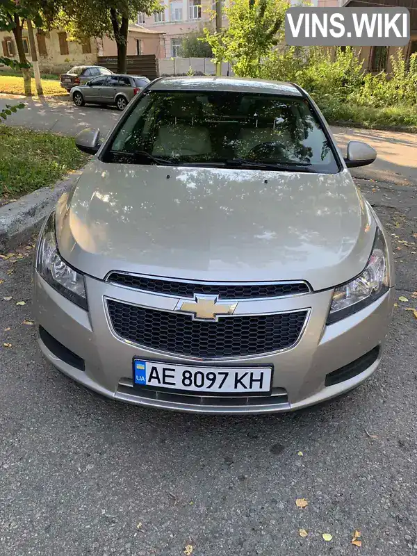 Седан Chevrolet Cruze 2013 1.36 л. Автомат обл. Дніпропетровська, Дніпро (Дніпропетровськ) - Фото 1/8