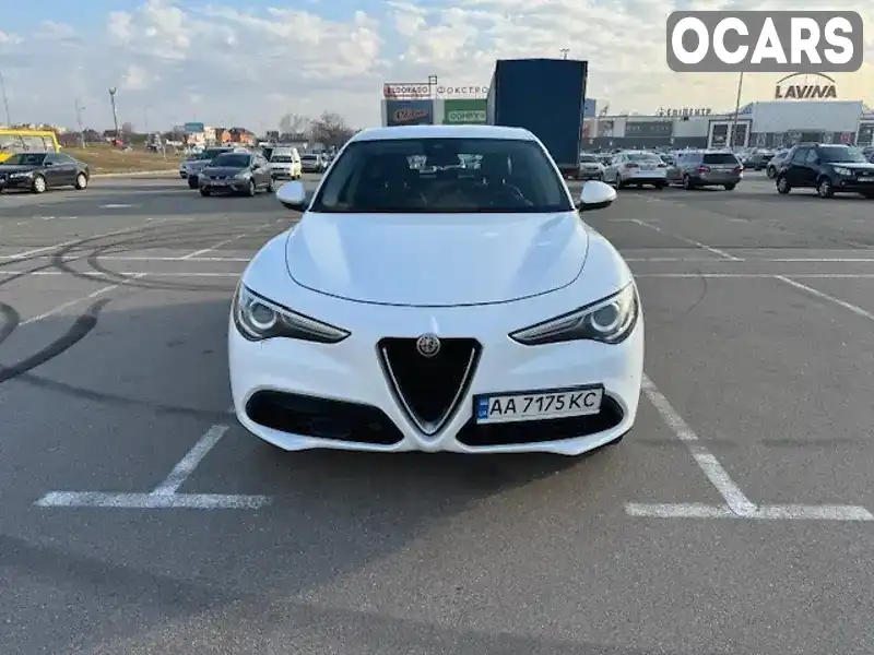 Позашляховик / Кросовер Alfa Romeo Stelvio 2019 2 л. Автомат обл. Київська, Київ - Фото 1/13