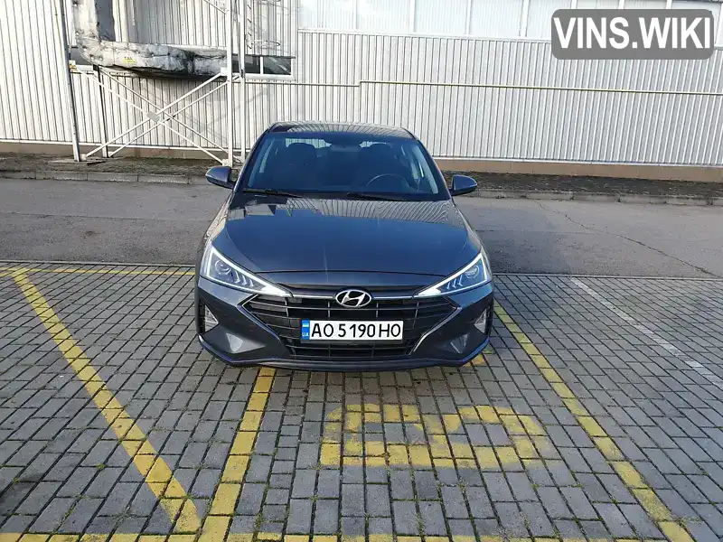 Седан Hyundai Elantra 2019 1.59 л. Автомат обл. Закарпатська, Тячів - Фото 1/13