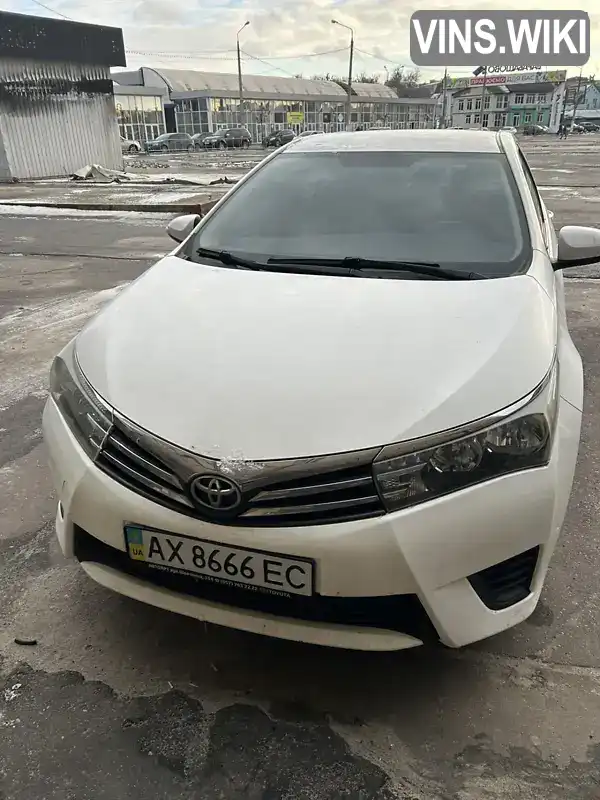 Седан Toyota Corolla 2014 1.33 л. Ручна / Механіка обл. Харківська, Харків - Фото 1/9