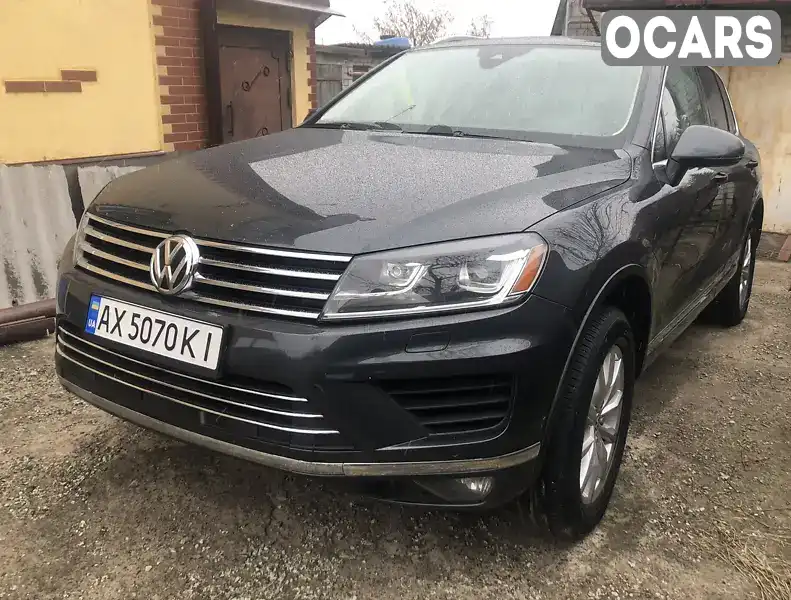 Позашляховик / Кросовер Volkswagen Touareg 2015 3.6 л. Автомат обл. Харківська, Чугуїв - Фото 1/12