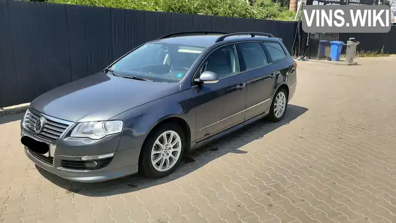 Універсал Volkswagen Passat 2010 1.6 л. Ручна / Механіка обл. Закарпатська, Мукачево - Фото 1/8