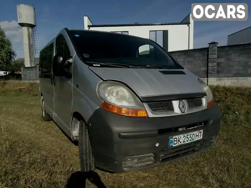 Минивэн Renault Trafic 2003 1.87 л. Ручная / Механика обл. Ровенская, Ровно - Фото 1/17