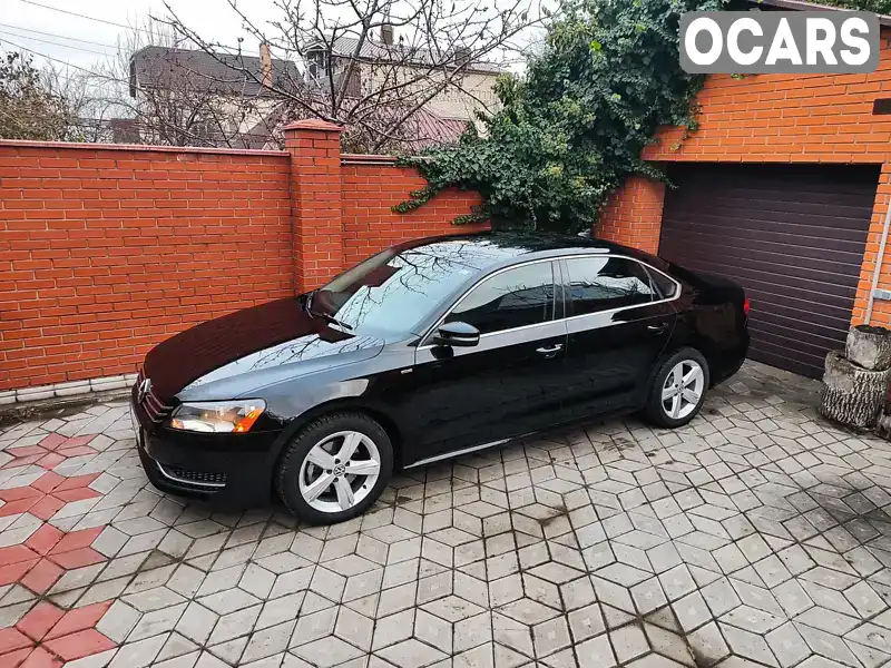 Седан Volkswagen Passat 2013 1.8 л. Автомат обл. Николаевская, Николаев - Фото 1/21