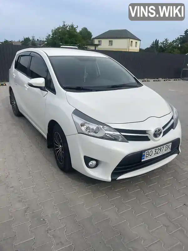 Минивэн Toyota Verso 2013 1.6 л. Ручная / Механика обл. Тернопольская, Лановцы - Фото 1/21