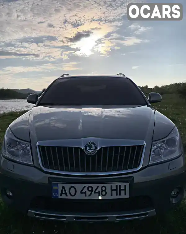 Універсал Skoda Octavia Scout 2012 2 л. Ручна / Механіка обл. Закарпатська, Тячів - Фото 1/8